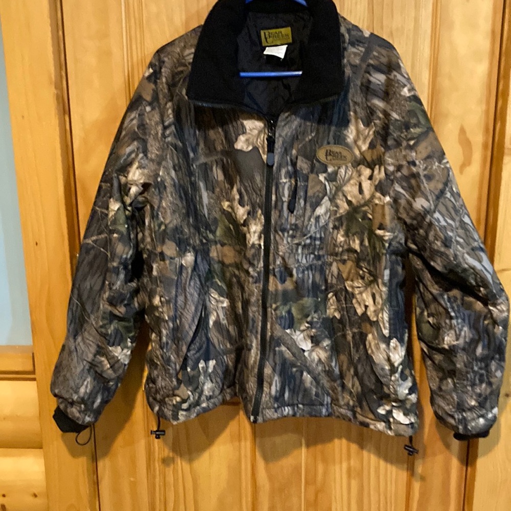 Mossy Oak, men’s insulated hunting coat, size XL.